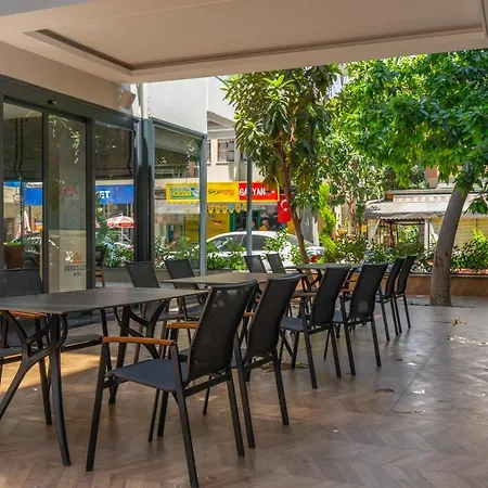 Gurses Life 4* ألانيا