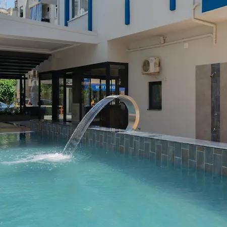 Gurses Life Aparthotel 3*
