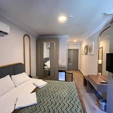 Apartahotel Gurses Life 4*